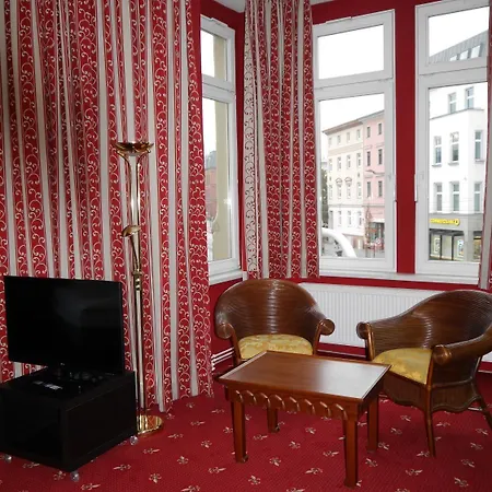 Altstadthotel Am Theater 3*