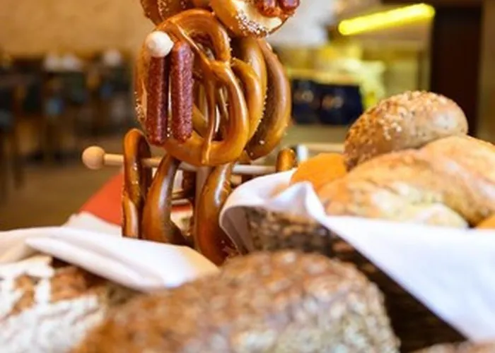 Altstadthotel Am Theater 콧부스